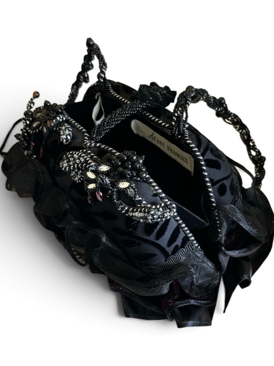 Mary Frances Handbags - Mary Frances Vintage Black Velvet Leaf Beaded Evening Bag